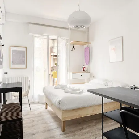 شقة Joivy Stylish Double Near Metro Station *