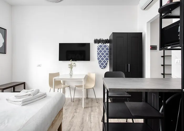 شقة Joivy Stylish Double Near Metro Station